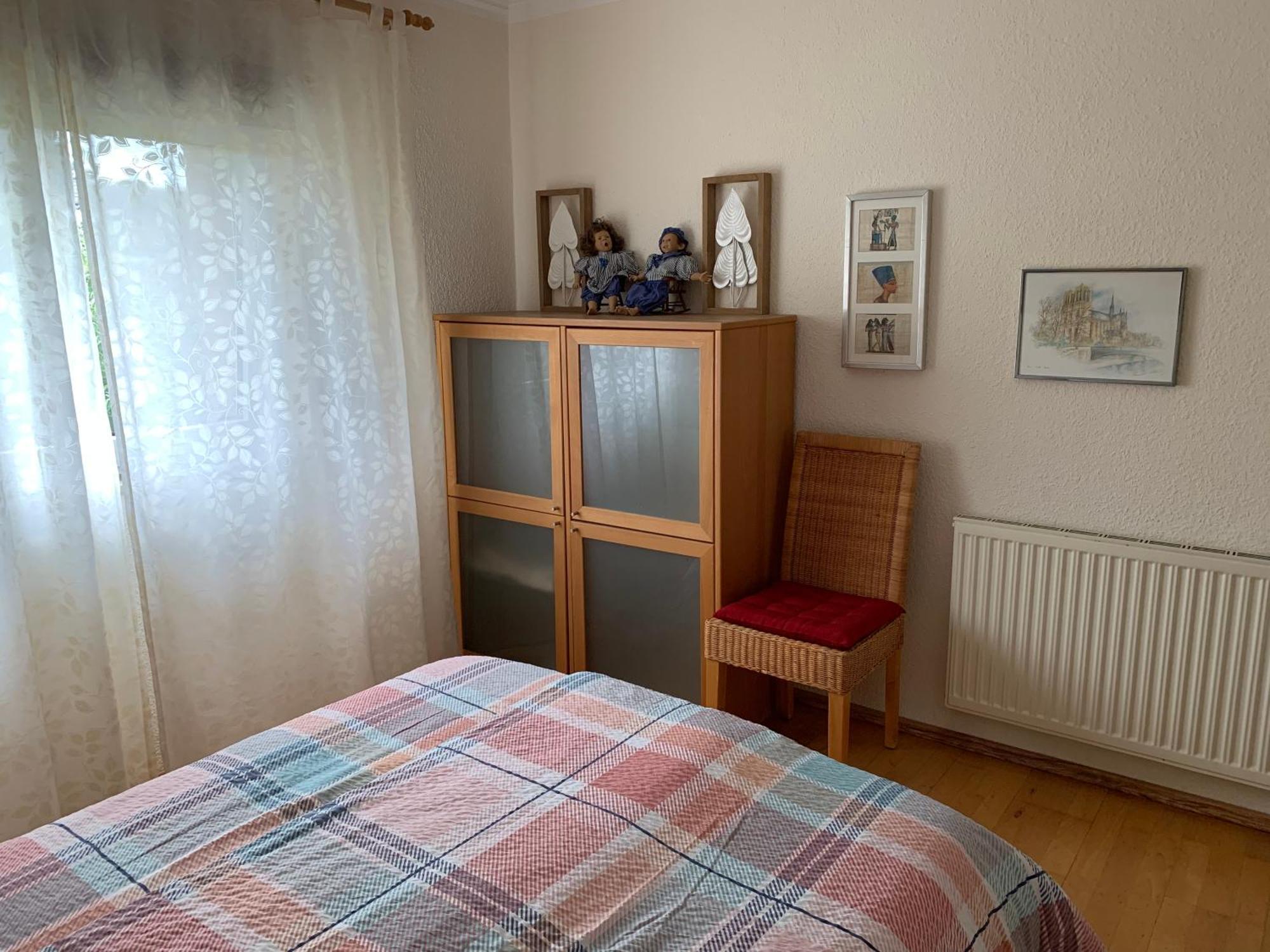 Ferienwohnung Mit Garten In Koeln Luaran gambar